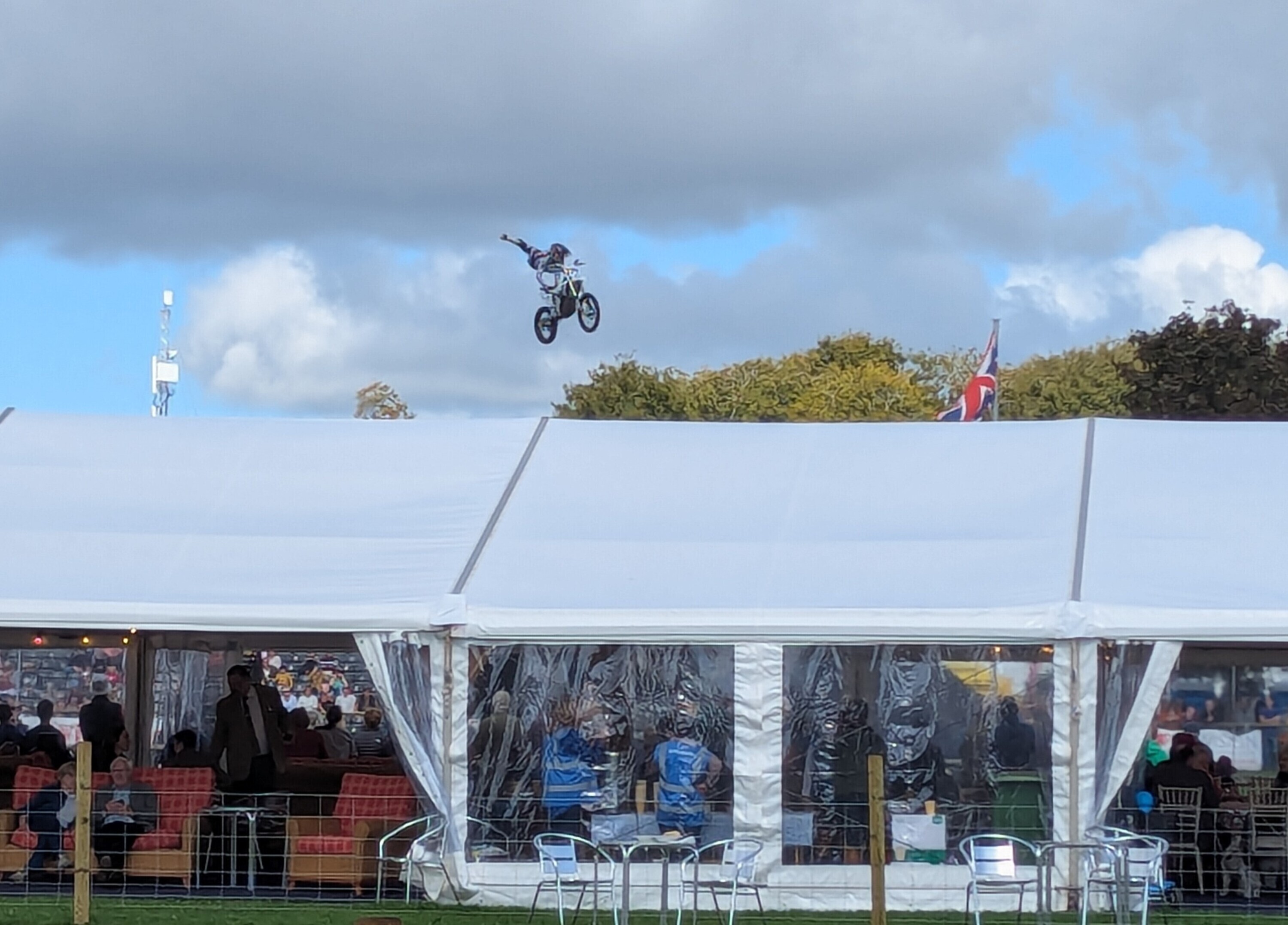 Newbury '25, Bold Dog FMX